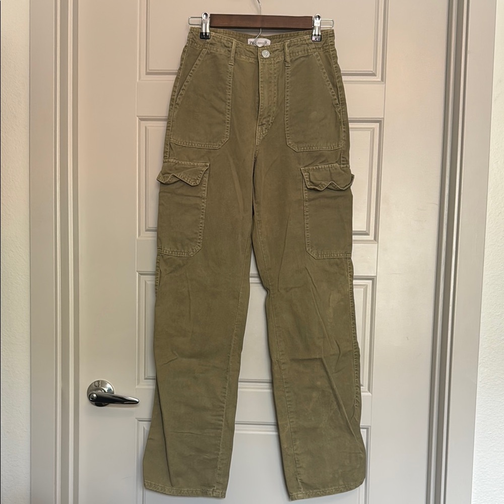 Women's Olive Cargo Pants- Zara